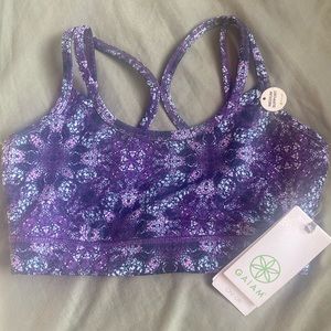 Gaiam sports bra. Floral purple. Size small